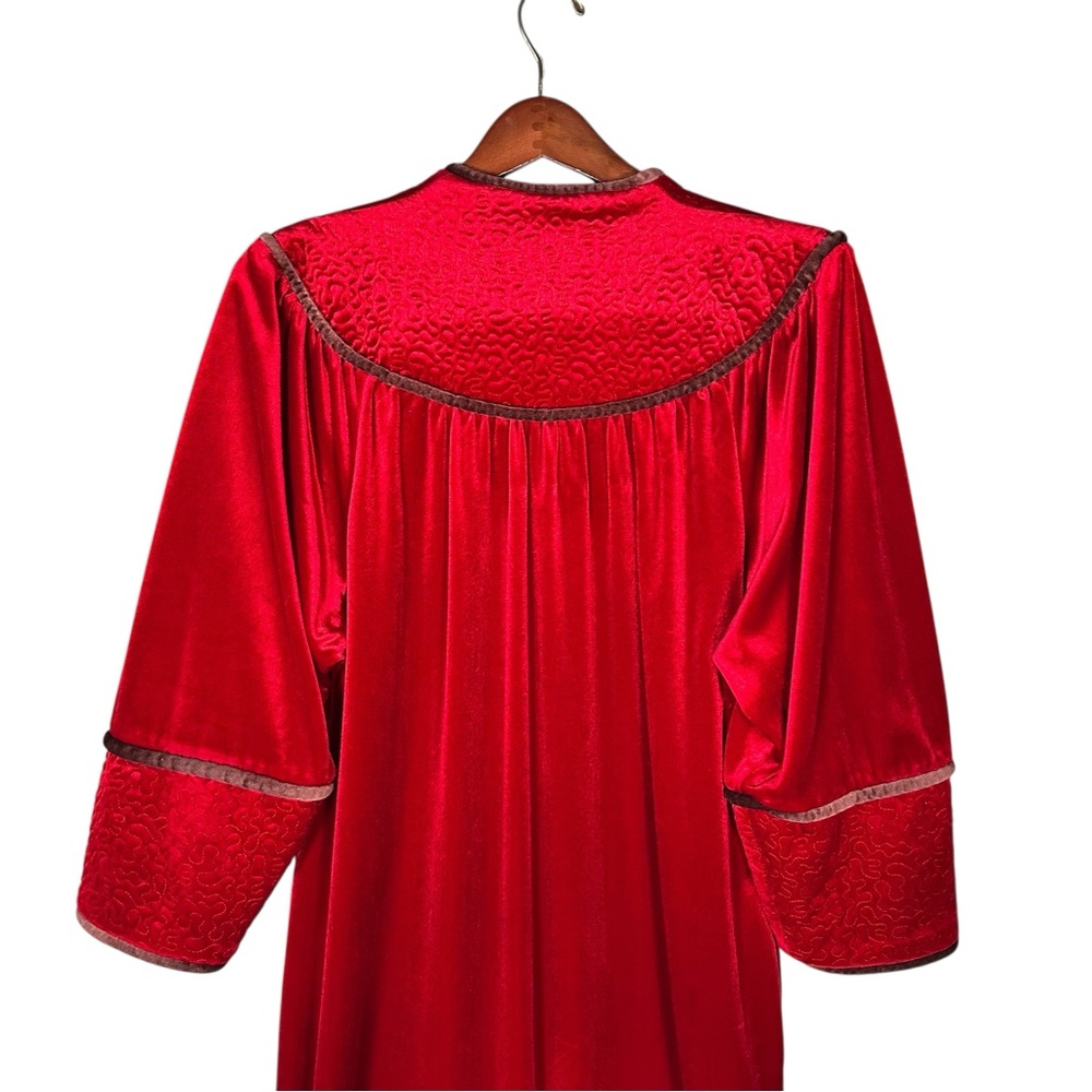 CHRISTIAN DIOR LOUNGE WEAR Vintage Satin Smocked Longline Quilted Housecoat - Picture 5 of 15